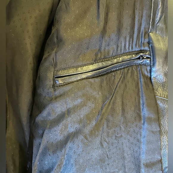 Roundtree & Yorke Black Lambskin Leather Bomber Jacket - Picture 7 of 13